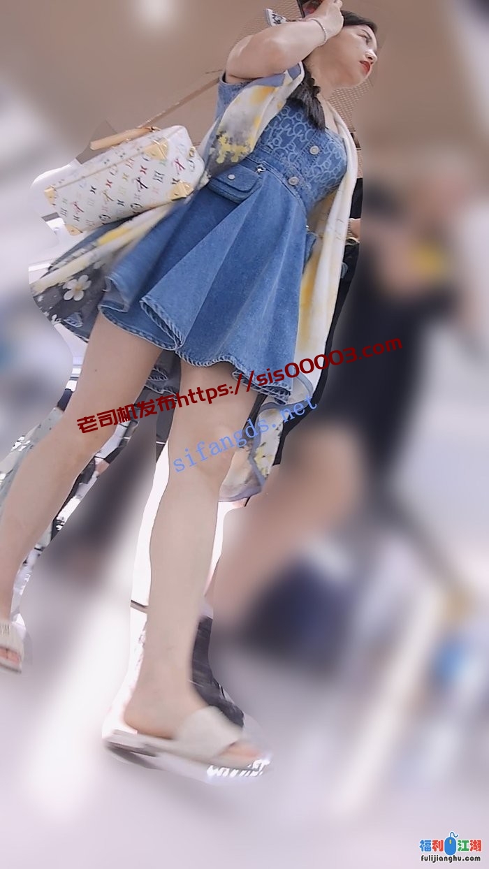 『D·D』-179-牛仔连衣百褶裙，黑骚丁[某房原版]【399M】